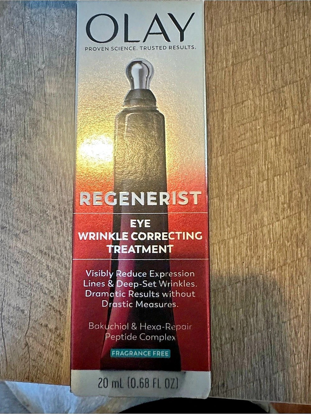 Olay Regenerist Eye Wrinkle Correcting Treatment 20 mL Eye Treatment NWT